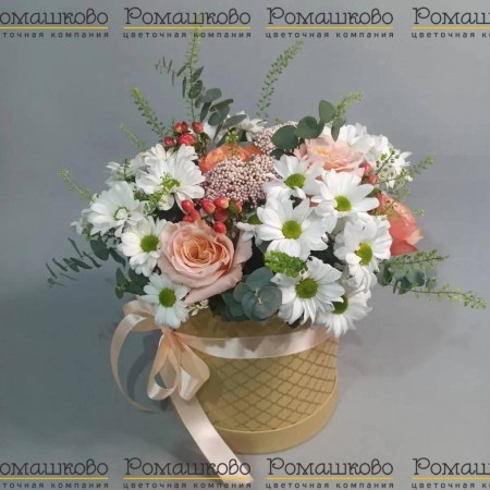 Коробочка с цветами «Отдых в июле» за 4 250 - «Ромашково» в Красноярске