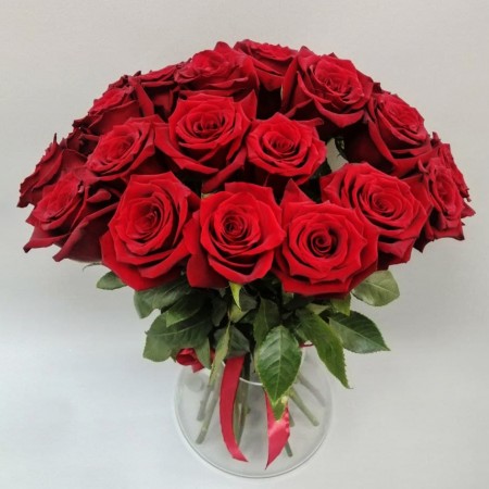 Букет из 25 красных роз Эксплорер за 5 800 - «Ромашково» в Красноярске