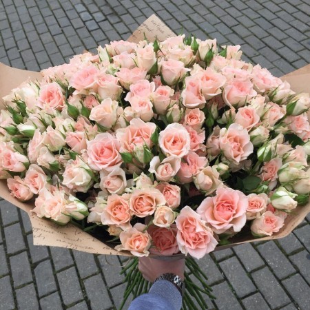 39 нежно-розовых кустовых роз за 16 490 - «Ромашково» в Красноярске